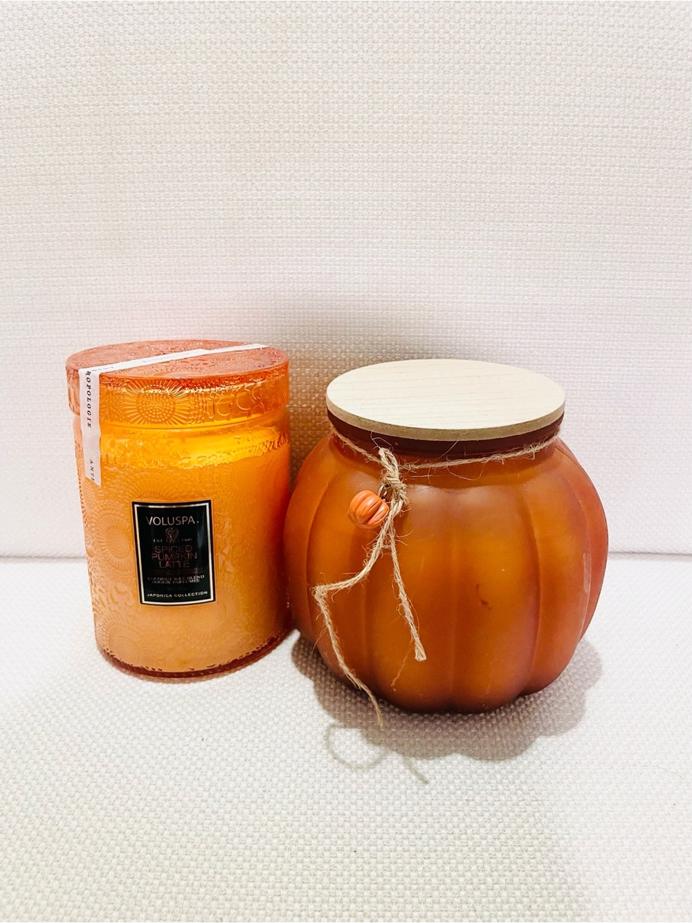 New Voluspa Pumpkin Spice candles set, glass jars 32 oz + 18 oz, Anthropologie